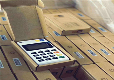 手機pos機能刷信用卡嗎？